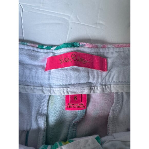 Lilly Pulitzer Womens Tropical Print Shorts Size 6 - Picture 4 of 7